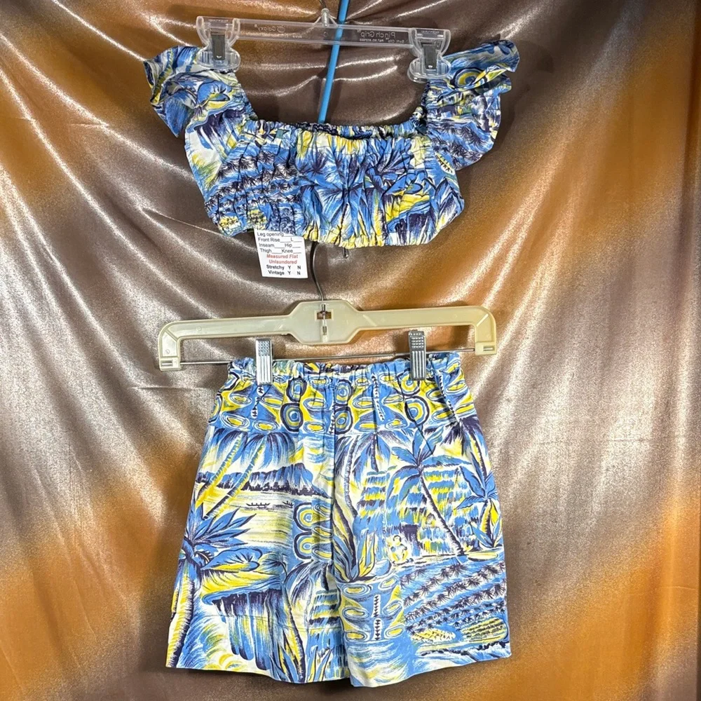 Vintage 50’s Hawaiian‎ Floral Blue and Yellow Childs Shorts set box G